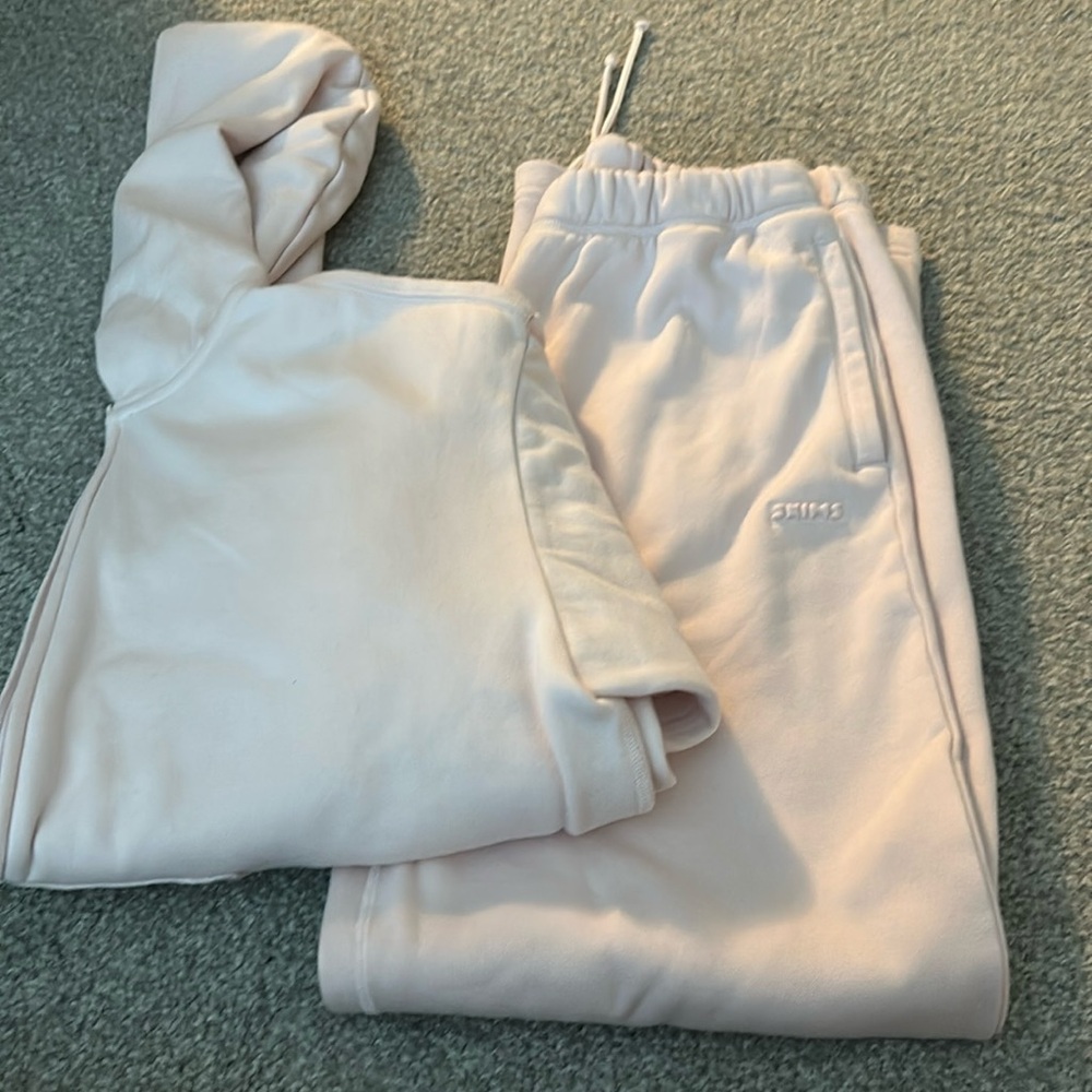 Skims Cotton Fleece Zip Up Hoodie and Straight Leg Sweatpants